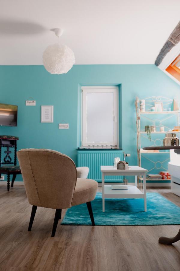 Logis Le P'Tit Rouillon Au Rythme De La Meuse Apartment Annevoie-Rouillon Bagian luar foto